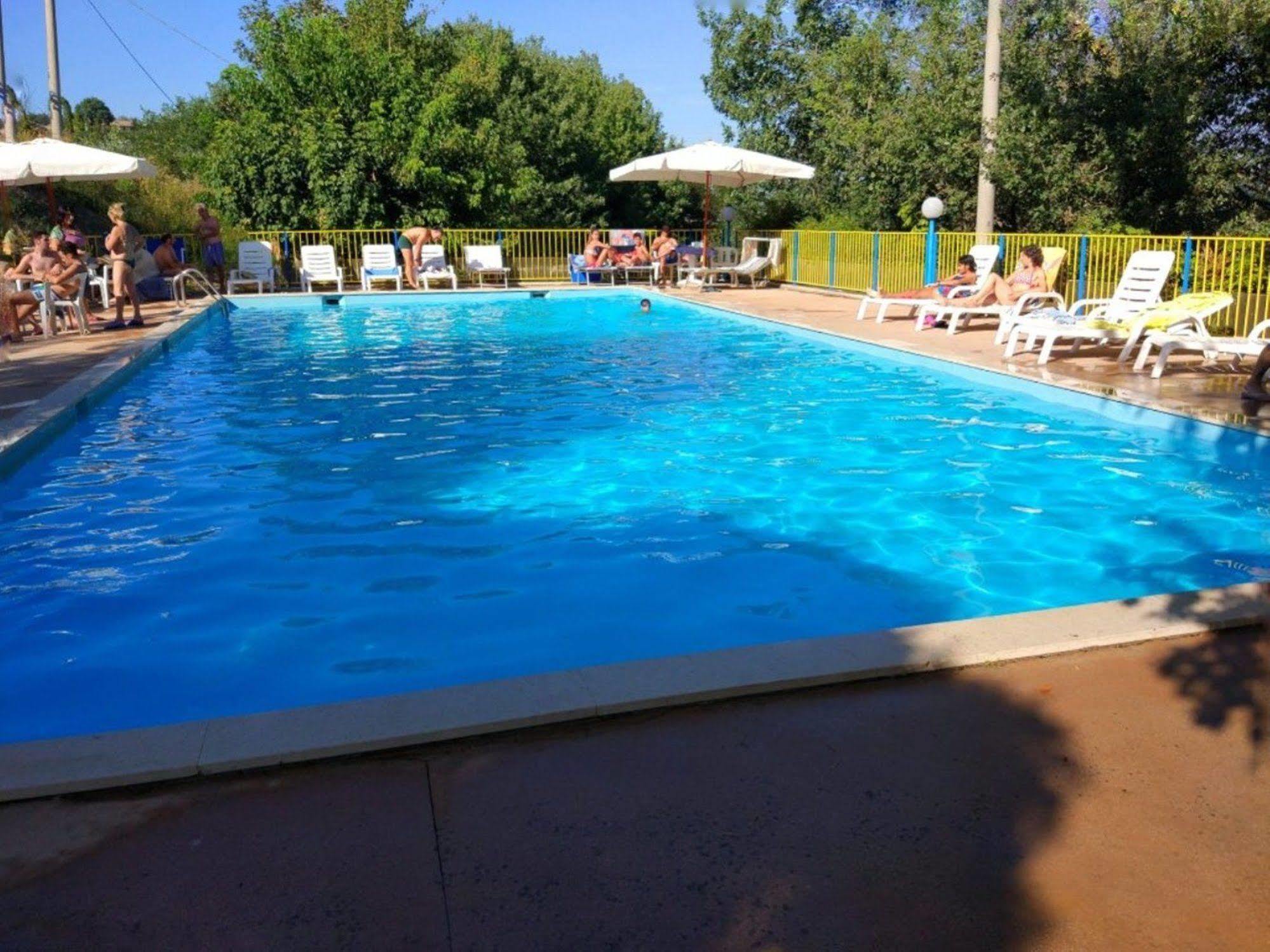 Hotel La Meridiana Urbino Ngoại thất bức ảnh